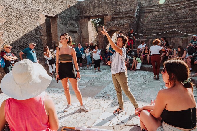 Pompeii 2-Hour Private Tour With an Archaeologist-Ticket Included - Tragic History of Mount Vesuvius