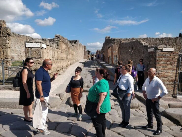 Pompeii: 5-Hour Guided Tour With Archeologist - Tour Highlights