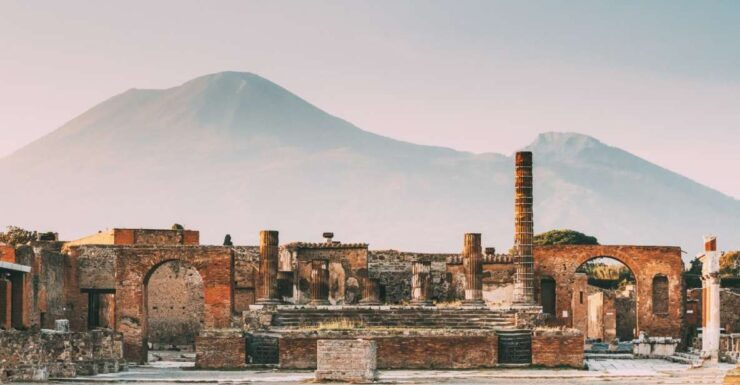 Pompeii: 5-Hour Guided Tour With Archeologist - Pricing and Inclusions