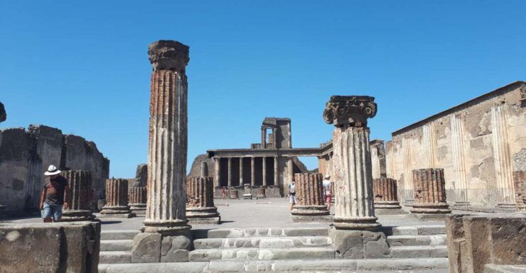 Pompeii... a Step Into the Past - Tour Details