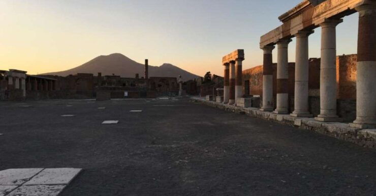 Pompeii: Afternoon to Sunset Guided Tour With Ticket - Tour Highlights