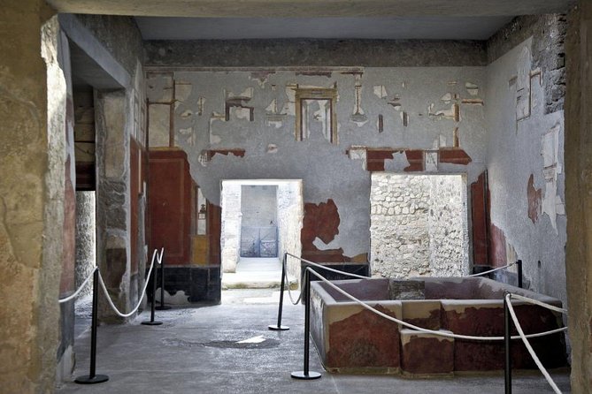 Pompeii and Herculaneum Full Immersion - Historical Background