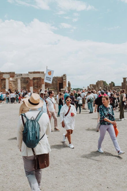Pompeii and Oplontis: Small Group Tour With an Archaeologist - Expert Archaeologist Insights