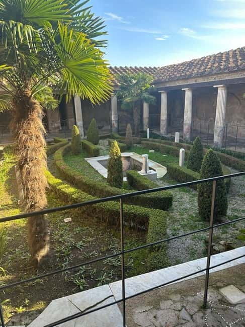 Pompeii and Vesuvius Cellars: Tour with Pick-Up in Positano - Logistics and Practical Details