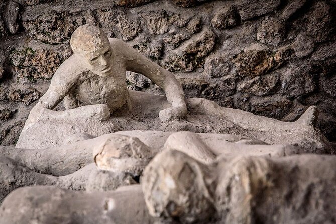 Pompeii at Sunset: the Golden Hour With Your Local Archaeologist - Meeting and Pickup Instructions