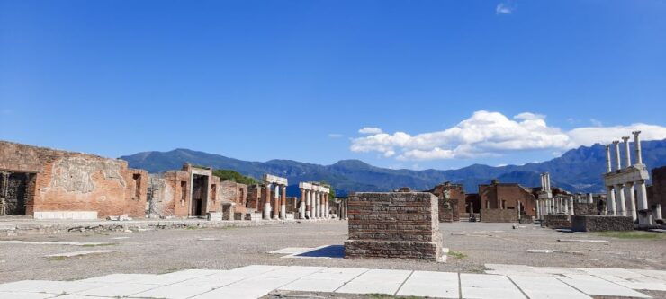 Pompeii: Best of Pompeii Private Guided Tour With Alex - Good To Know