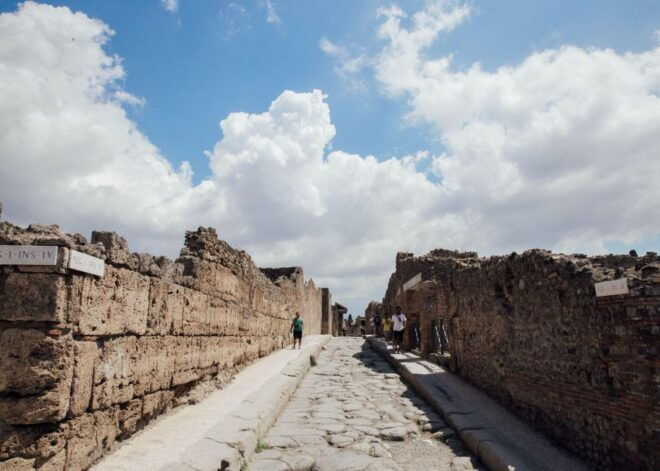 Pompeii & Cooking Class W/A Mama - Important Information