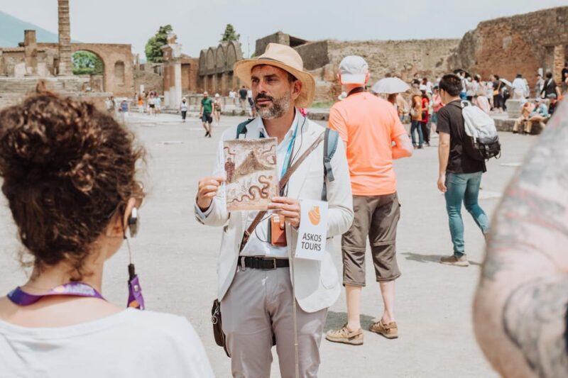 Pompeii: Entry Ticket and Guided Tour with an Archaeologist - Good To Know
