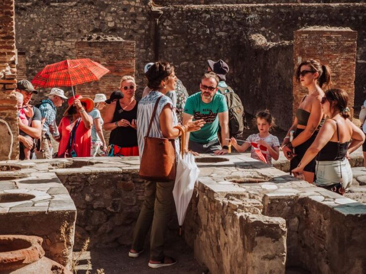 Pompeii: Entry Ticket and Guided Tour With an Archaeologist - Activity Duration