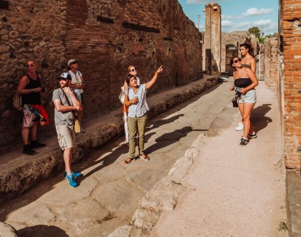 Pompeii: Entry Ticket and Guided Tour With an Archaeologist - Additional Information