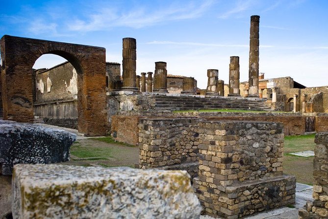 Pompeii Express by Train - Entrance Fee Included - Meeting Point