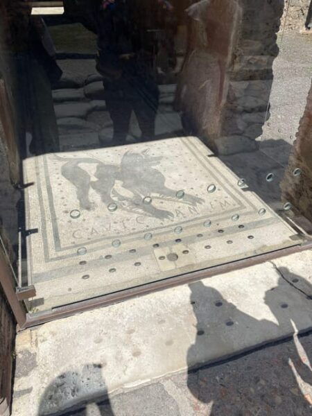 Pompeii From Napoli: Transfer + Entry Ticket + Guided Tour - Meeting Point Information