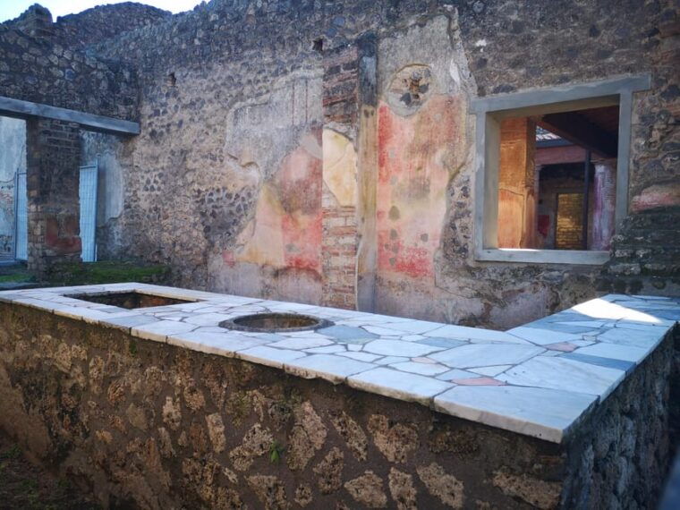 Pompeii: Guided Day Trip to Ruins and 2 Wineries Visits - Authentic Experiences: What Sets This Tour Apart