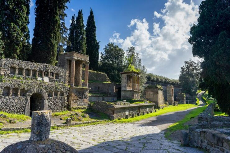 Pompeii: Guided Tour With Skip-The-Line Entry - Booking Details