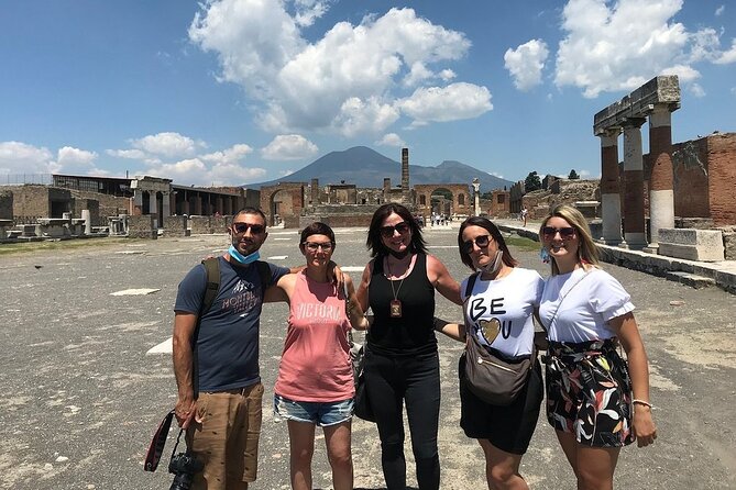 Pompeii Guided Walking Tour With Included Entrance at Pompeii Ruins - Lowest Price Guarantee
