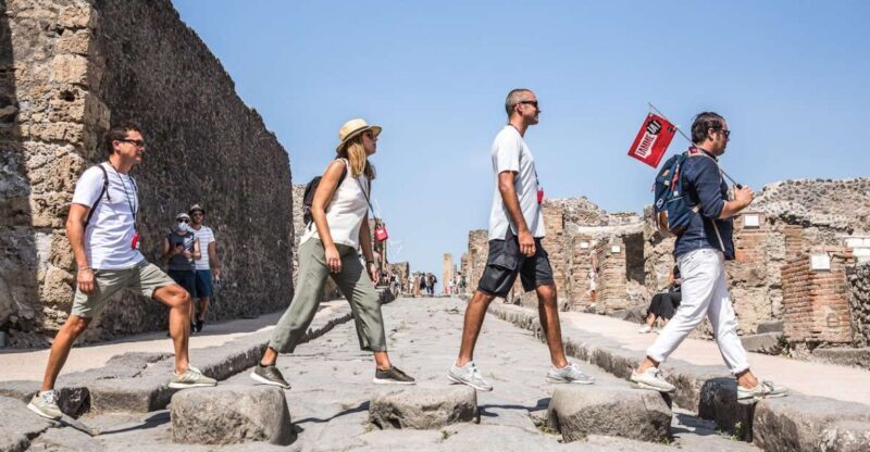 Pompeii: Guided Walking Tour with Skip-the-Line Ticket - Good To Know