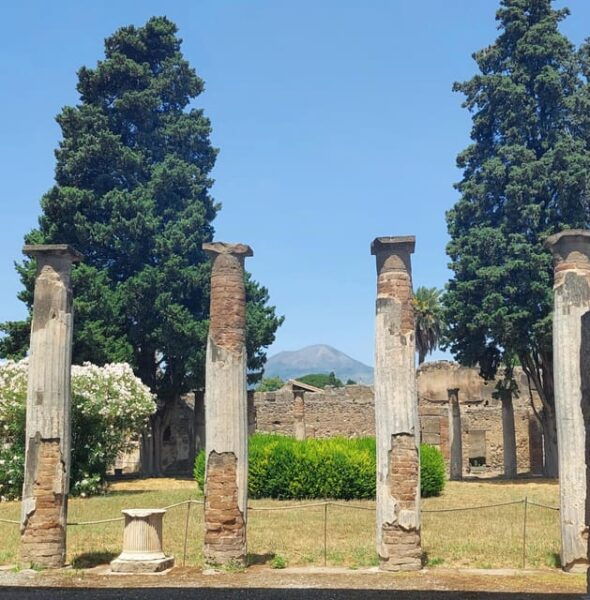Pompeii & Herculaneum From Positano or Sorrento - Frequently Asked Questions