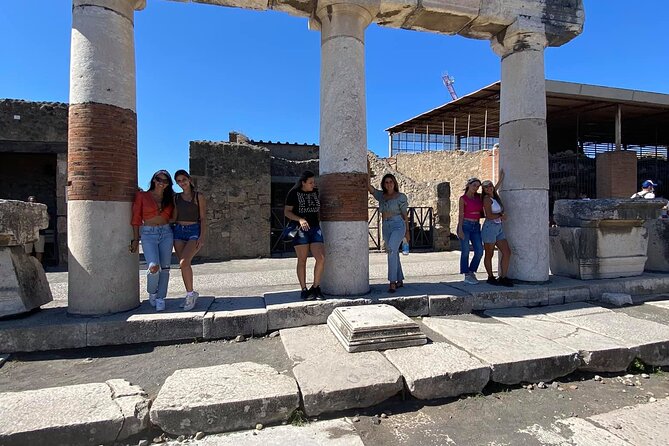 Pompeii, Herculaneum & Wine Tour, With Licensed Guide Included - Tour Highlights
