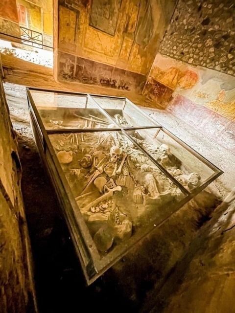 Pompeii in 2h and 30mnt: walk with local guide - Good To Know