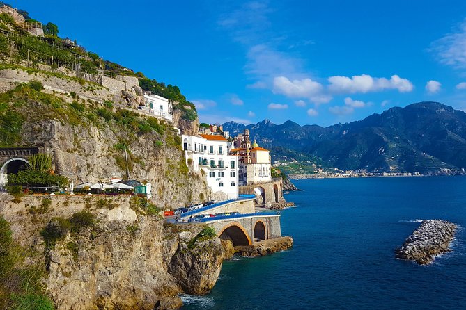 Pompeii, Positano Private Tour With 3-Course Lunch, Wine - Tour Duration and Pickup Service
