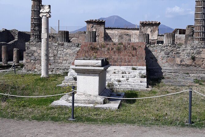 Pompeii: Private Day Tour from Naples - Good To Know
