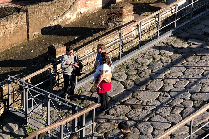 Pompeii Private Guided Tour Skip the Line - Common Questions