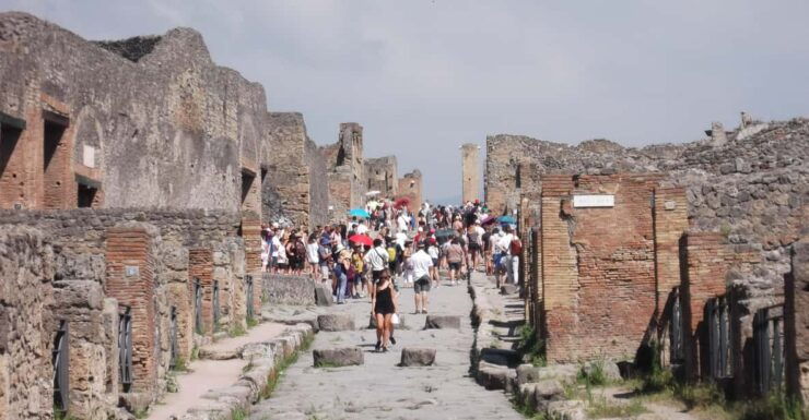 Pompeii: Private Tour With Wine Tasting on Vesuvius - Good To Know