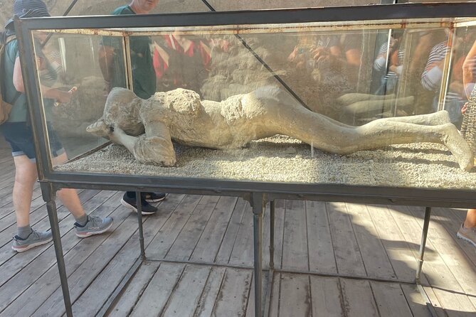 Pompeii Ruins Skip-The-Line Tour With Archaeologist - Tour Overview