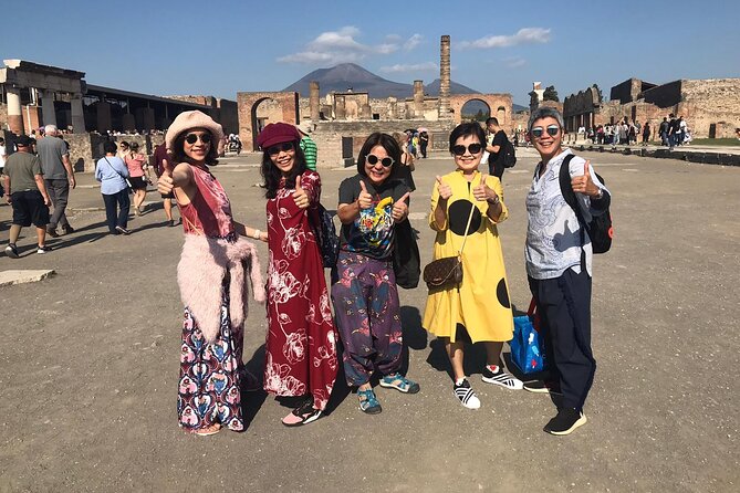 Pompeii Skip-The-Line Small Group Tour With Archaeologist Guide - Meeting and Pickup