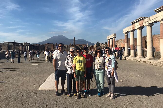 Pompeii Skip-The-Line Small Group Tour With Archaeologist Guide - Directions