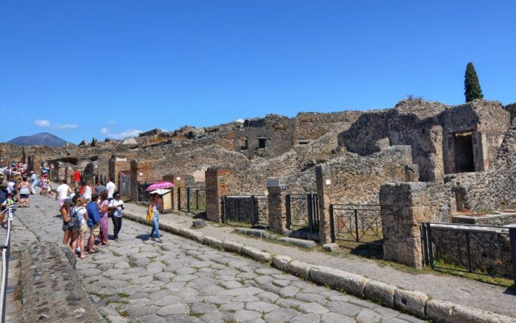 Pompeii: Skip-the-Line Ticket and Virtual Museum - Booking Information and Reservations