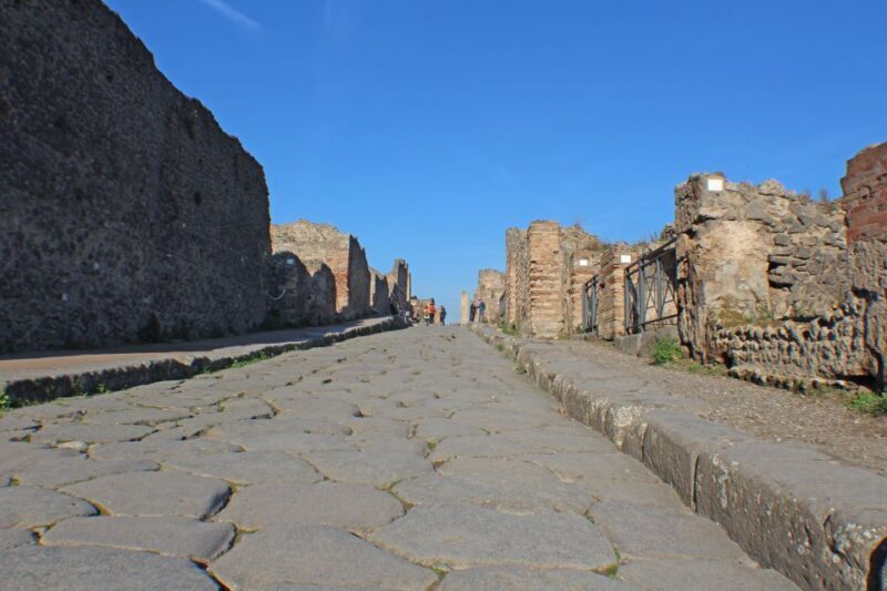 Pompeii: Skip-the-Line Tickets and Tour with Archaeologist - The Value for Money