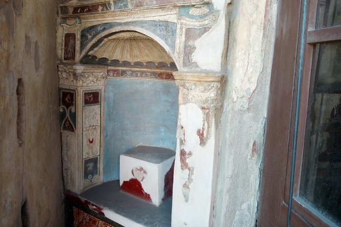 Pompeii Skiptheline and Naples Full Day Tour From Rome - Shared Tour Option