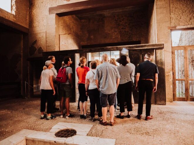 Pompeii: Small-Group Tour of Pompeii and Herculaneum - Customer Reviews