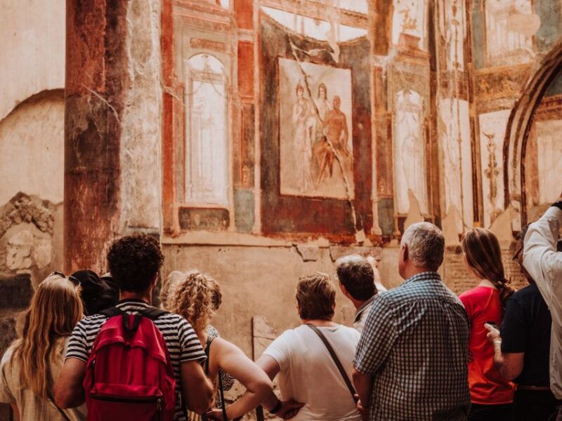 Pompeii: Small-Group Tour of Pompeii and Herculaneum - What we love about this tour