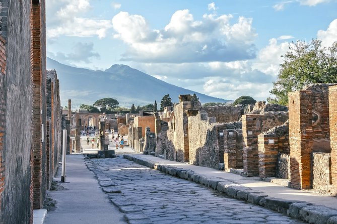 Pompeii Small-Group Tour With Transfer From Naples - Common Questions