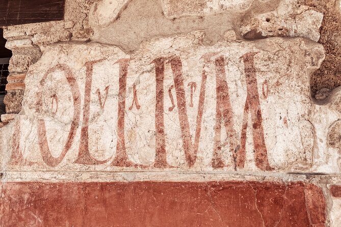 Pompeii Small Group With an Archaeologist and Skip the Line - Common Questions