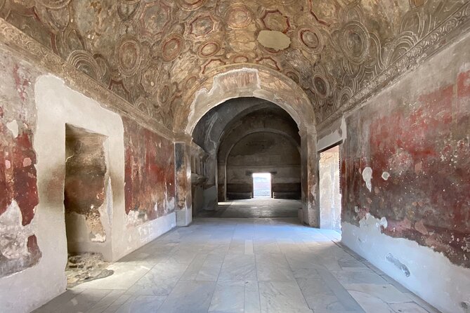 Pompeii Small Group With an Archaeologist and Skip the Line - The Sum Up