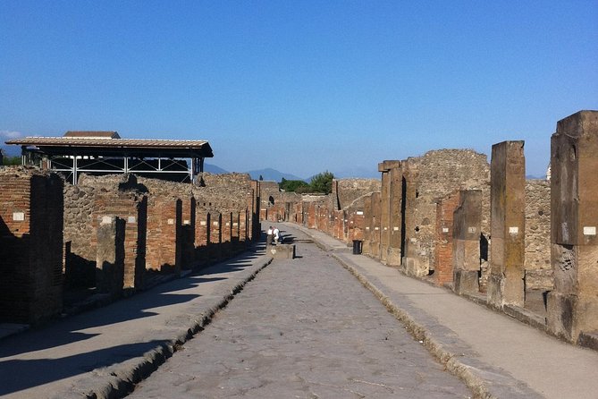 Pompeii Small Group With an Archaeologist - Skip the Line - Booking Details