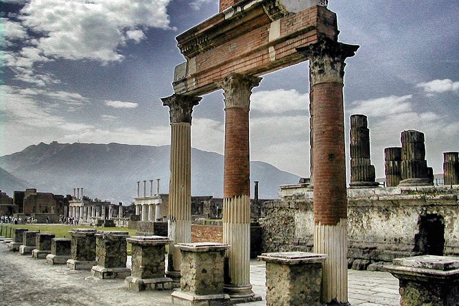 Pompeii SmallGroup SkipTheLine - Pricing and Booking Process