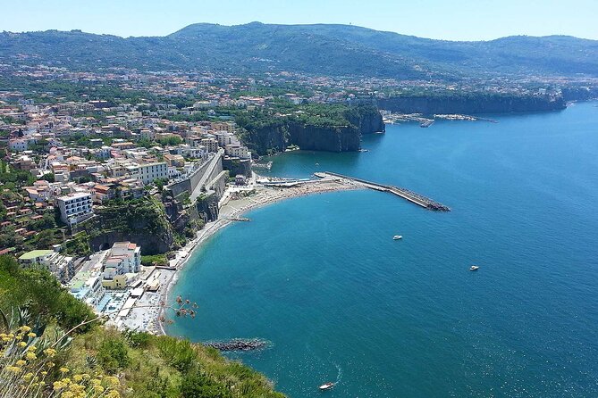Pompeii, Sorrento and Positano - Group Tour - Common Questions