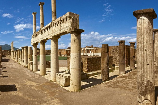 Pompeii-Sorrento-Positano Tour From Naples, With Licensed Guide Included - Specific Pick-up Location for Apartment Stays