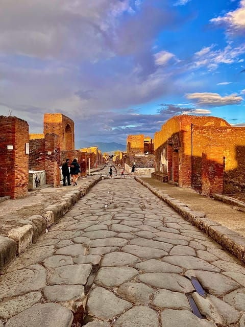 Pompeii Sunset Tour - Good To Know