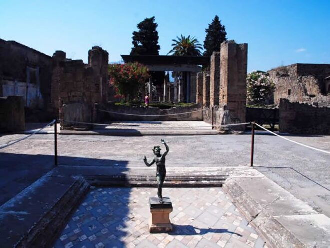 Pompeii: The Daily Life of Ancient Pompeii Private Tour - Meeting Point