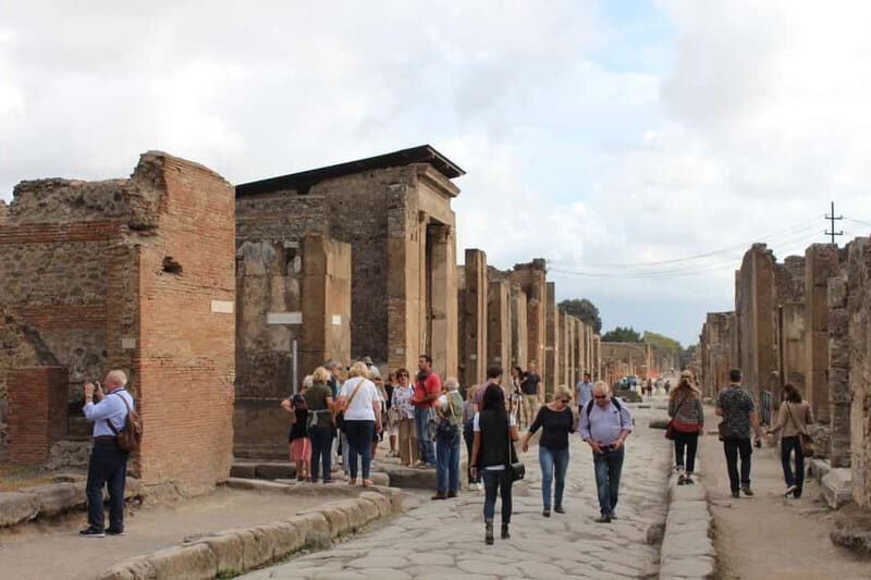Pompeii: The Ultimate Skip-the-Line Archaeological Adventure - Good To Know