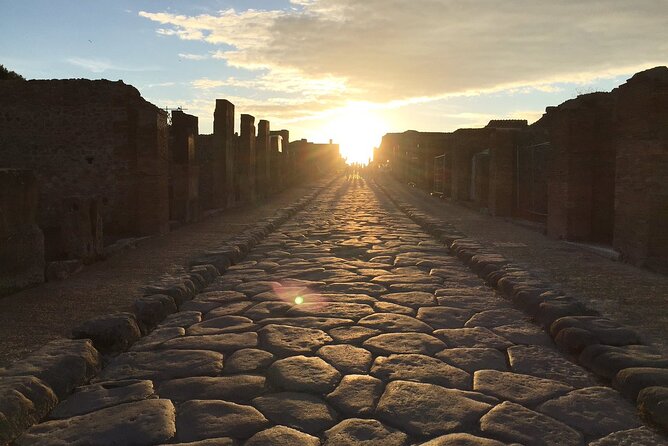 Pompeii Tour at Sunset Time - a Visit Away From the Crowds - Exclusive Guided Experience