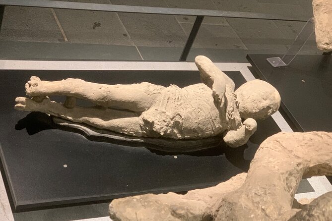 Pompeii Tour With LOCAL GUIDE and SKIP the LINE Entrance - Common Questions
