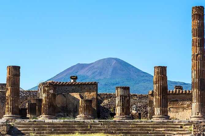 Pompeii VIP: Guided Tour With Your Archaeologist in a Small Group - Inclusions and Services Provided