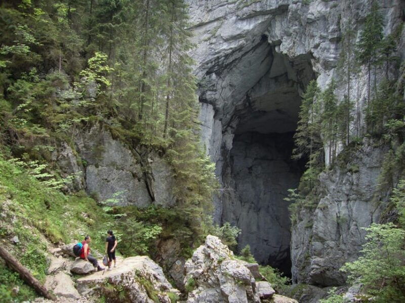 Ponor Fortress:1 day tour visit the greatest Romanian cave - The Practical Details