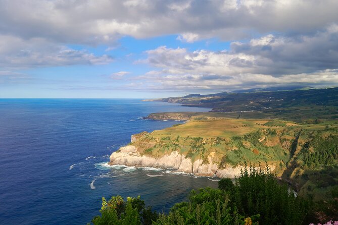 Ponta Delgada: Full Day East Tour With Lunch (Furnas & Nordeste) - Tour Overview